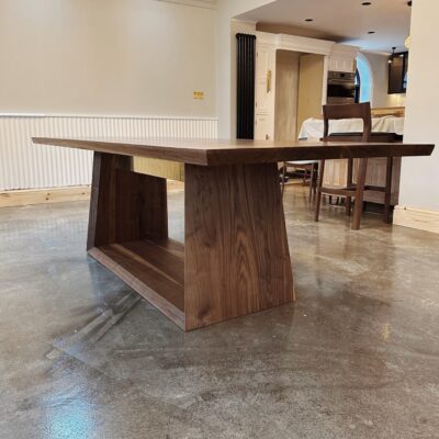 Noah Morris Bespoke - Bespoke Walnut Dining Table - Furniture Maker