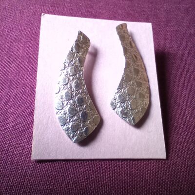 Belinda Gilbert - Textured silver earrings