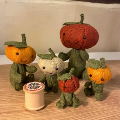 Jacqueline Berry - Pumpkin Bear Family