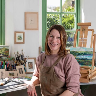 Hannah Lawson - Hannah in her studio