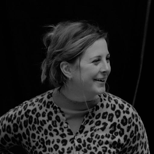 Facilitating an arts & health workshop, demonstrating how to express emotions through mark making.